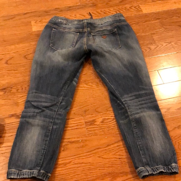 Guess jean cropped joggers - Picture 3 of 4